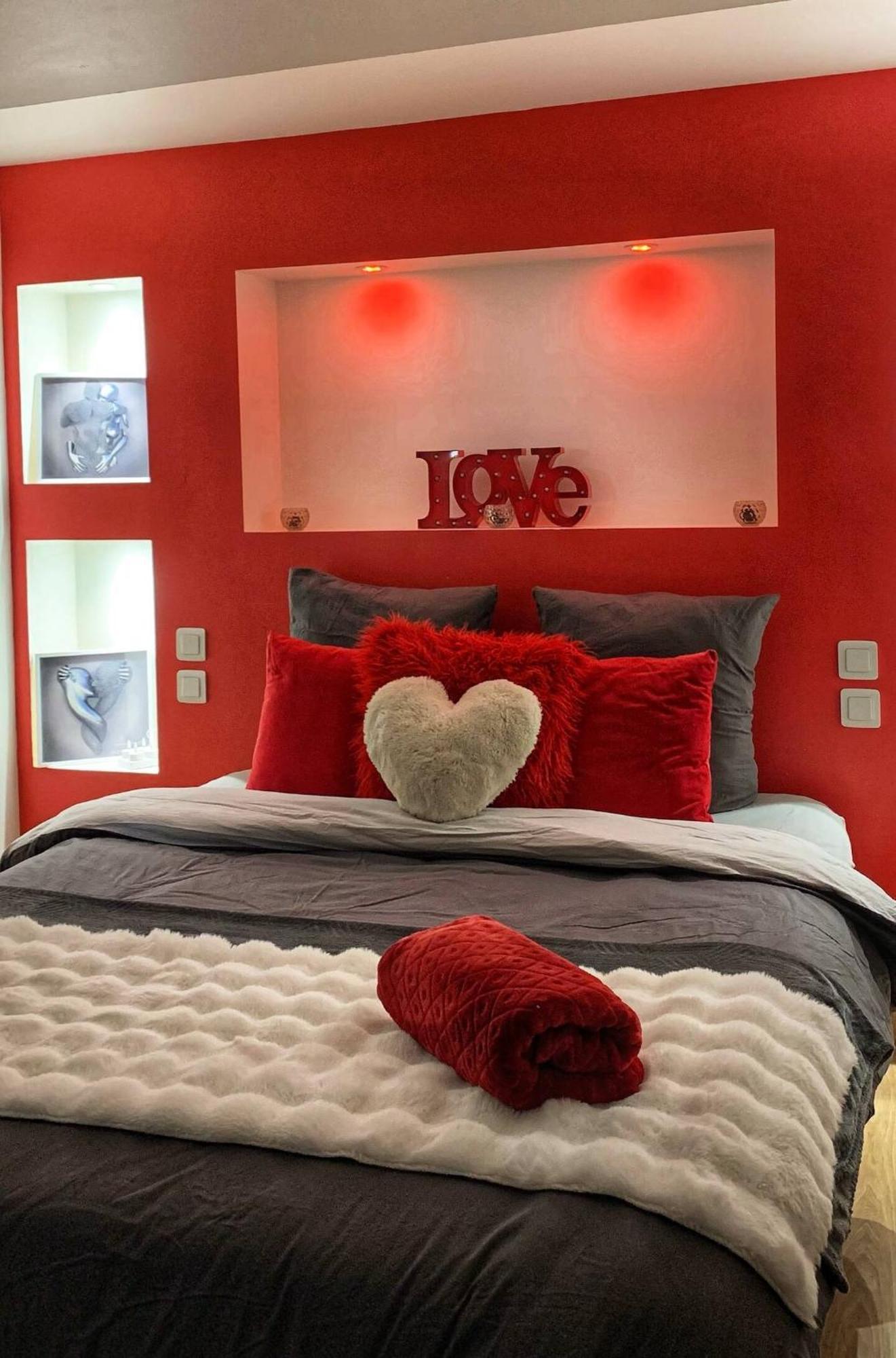 Perpignan Jacuzzi & Ambiance Romantique Apartment *